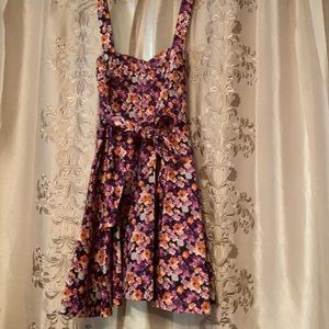 Retro Gorgeous colorful 50’s style sundress M
